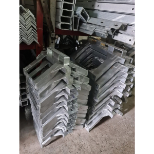 GIÁ TREO MÁY BIẾN ÁP